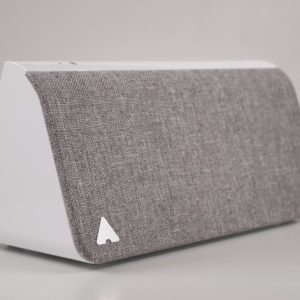 KEVIN.3 presence simulation machine and bluetooth speaker and ambilight lamp